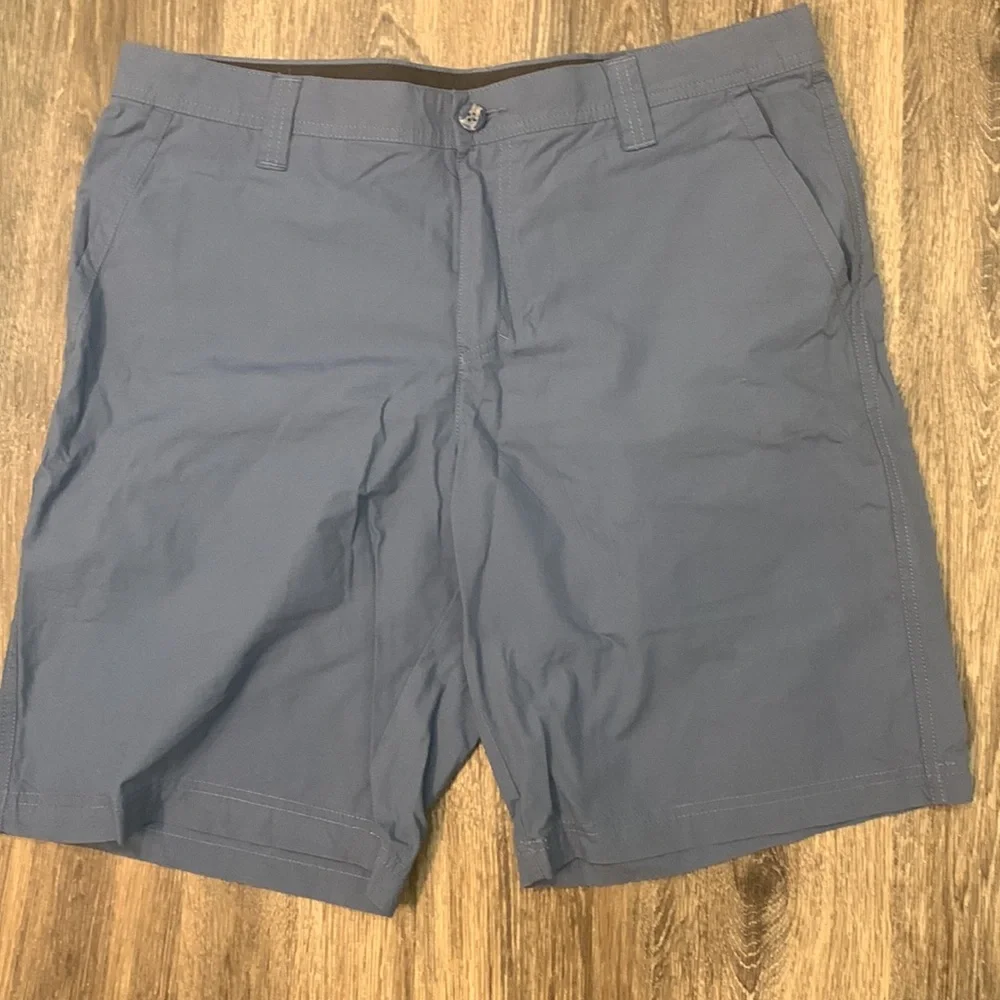 Columbia Men's Shorts - Gray, Green, Blue, Yellow, Navy, Rust